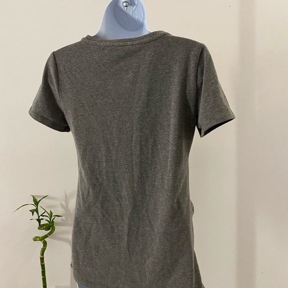 Thyme Maternity Tee Small - Picture 3 of 5